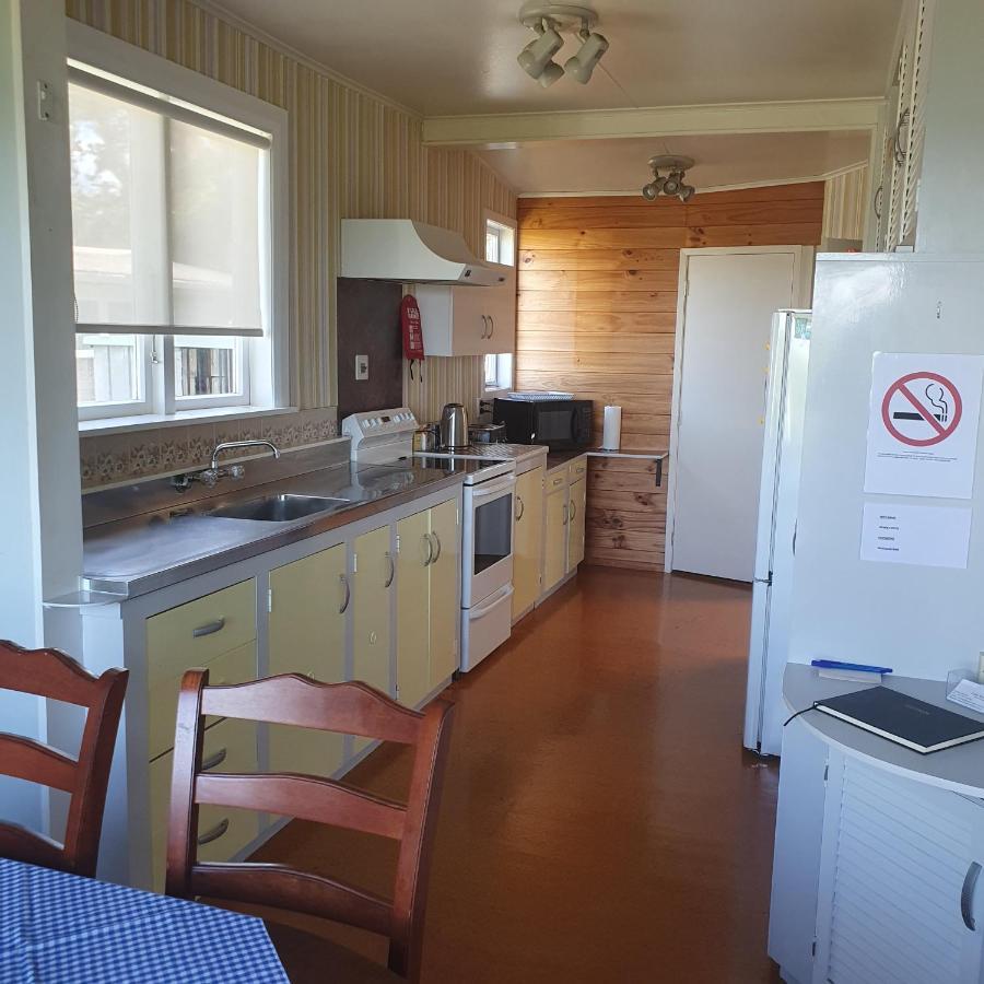 Daydream House, Sunrise, Sunset Views Across Lake Rotorua Extérieur photo